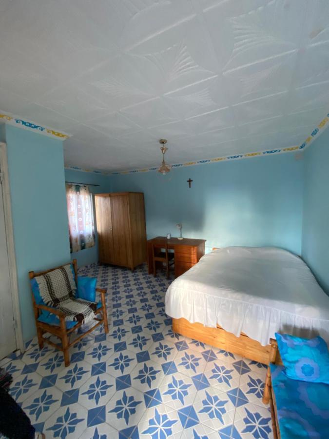 Lycee Picot De Cloriviere Dont Les Revenus Financent L'Education Des Eleves Appartement Antsirabe Buitenkant foto